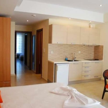 Lessioti Apartments Méthana Zewnętrze zdjęcie